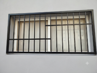 reja ventana 3
