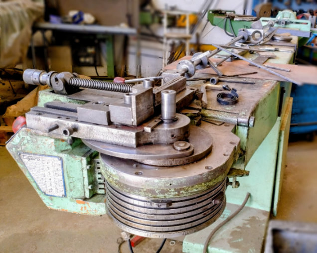 maquina curvado